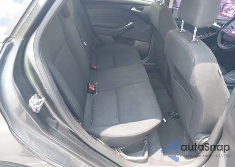 2017 Ford Focus Se z USA, uszkodzony, nr VIN 1FADP3F29HL201418